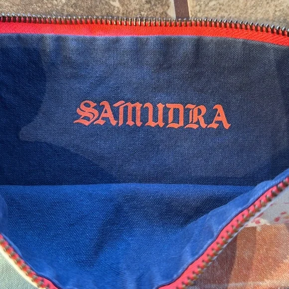 Samudra Ice Cream Pouch🍦 - Picture 2 of 3